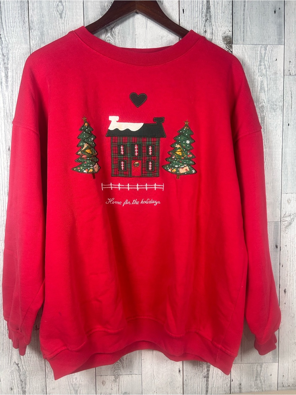 Vintage 90s Christmas Holiday Crew Neck Embroidered House
Appliqué Grandmacore L